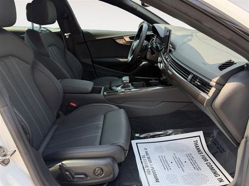 Used 2022 Audi S5 Prestige image 16