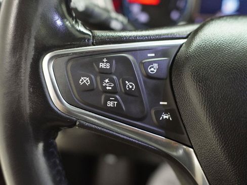 Used 2020 Chevrolet Equinox Premier FWD image 8