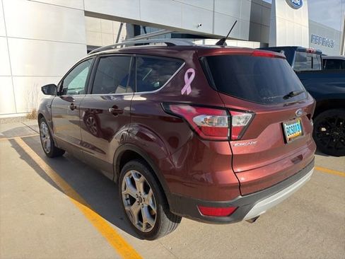 Used 2018 Ford Escape Titanium image 4