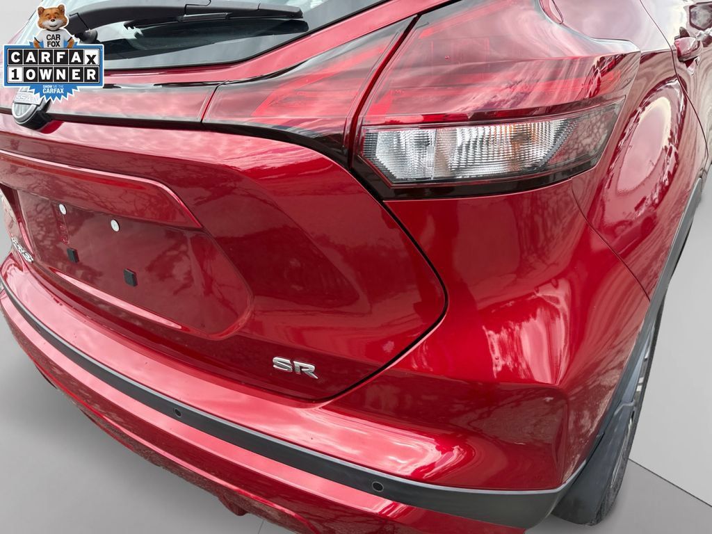 Certified 2023 Nissan Kicks SR w/ SR Premium Package FWD image 19