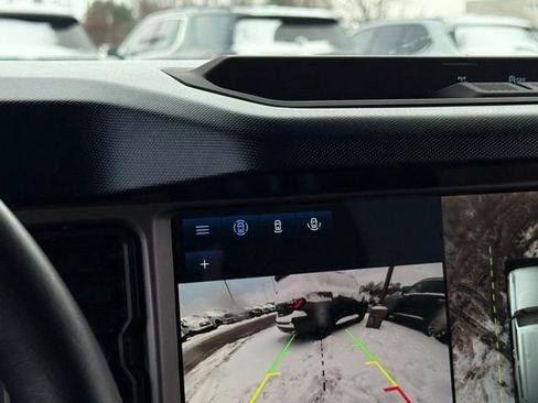 Used 2021 Ford Bronco Outer Banks image 7