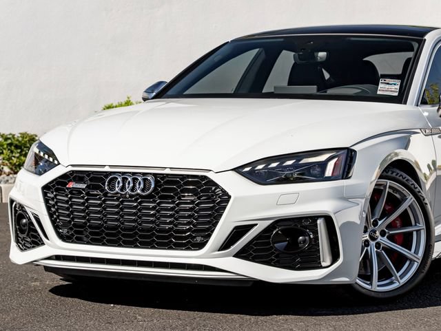 Used 2023 Audi RS 5 Sportback AWD/4WD image 2