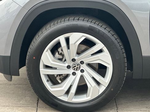 Certified 2022 Volkswagen Atlas SE image 27