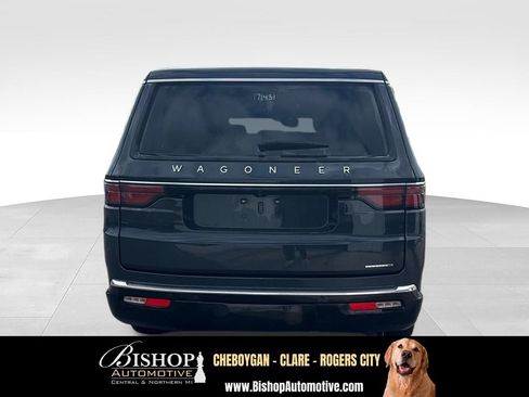 Used 2024 Jeep Wagoneer Series II AWD/4WD image 10