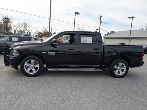 Used 2014 RAM 1500 Sport w/ Convenience Group image 7