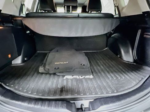 Used 2014 Toyota RAV4 Limited w/ Technology Package FWD image 34