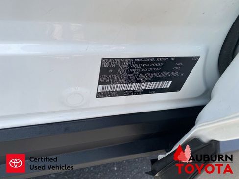 Certified 2024 Toyota RAV4 XLE w/ Convenience Package AWD/4WD image 33