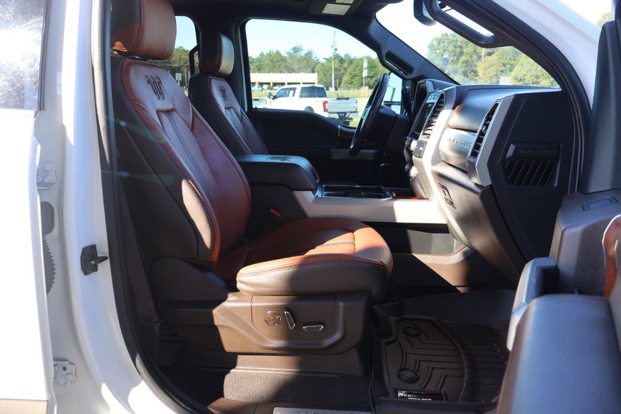 Used 2020 Ford F250 King Ranch w/ King Ranch Ultimate Package AWD/4WD image 9