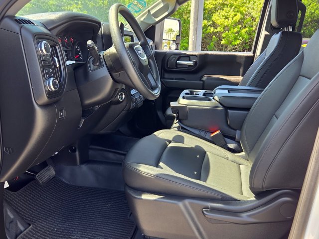 Used 2026 GMC Sierra 3500 Pro w/ 1SA Pro Safety Plus Package AWD/4WD image 9