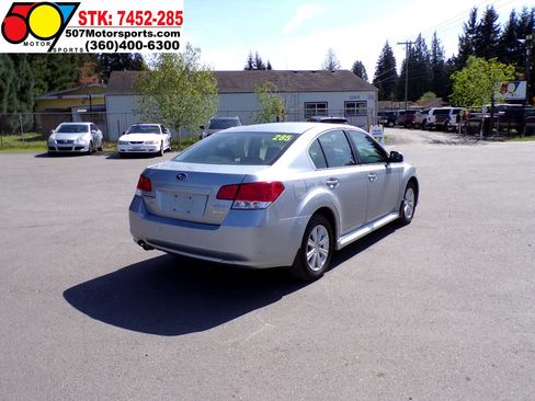 Used 2012 Subaru Legacy 2.5i Premium image 3