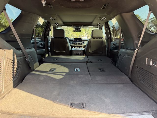 Used 2024 Chevrolet Tahoe RST w/ Luxury Package AWD/4WD image 20
