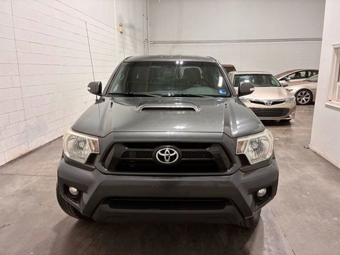Used 2014 Toyota Tacoma 4x4 Double Cab w/ TRD Sport Package image 40