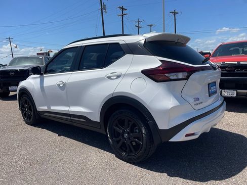 Certified 2024 Nissan Kicks SR w/ SR Premium Package FWD image 5