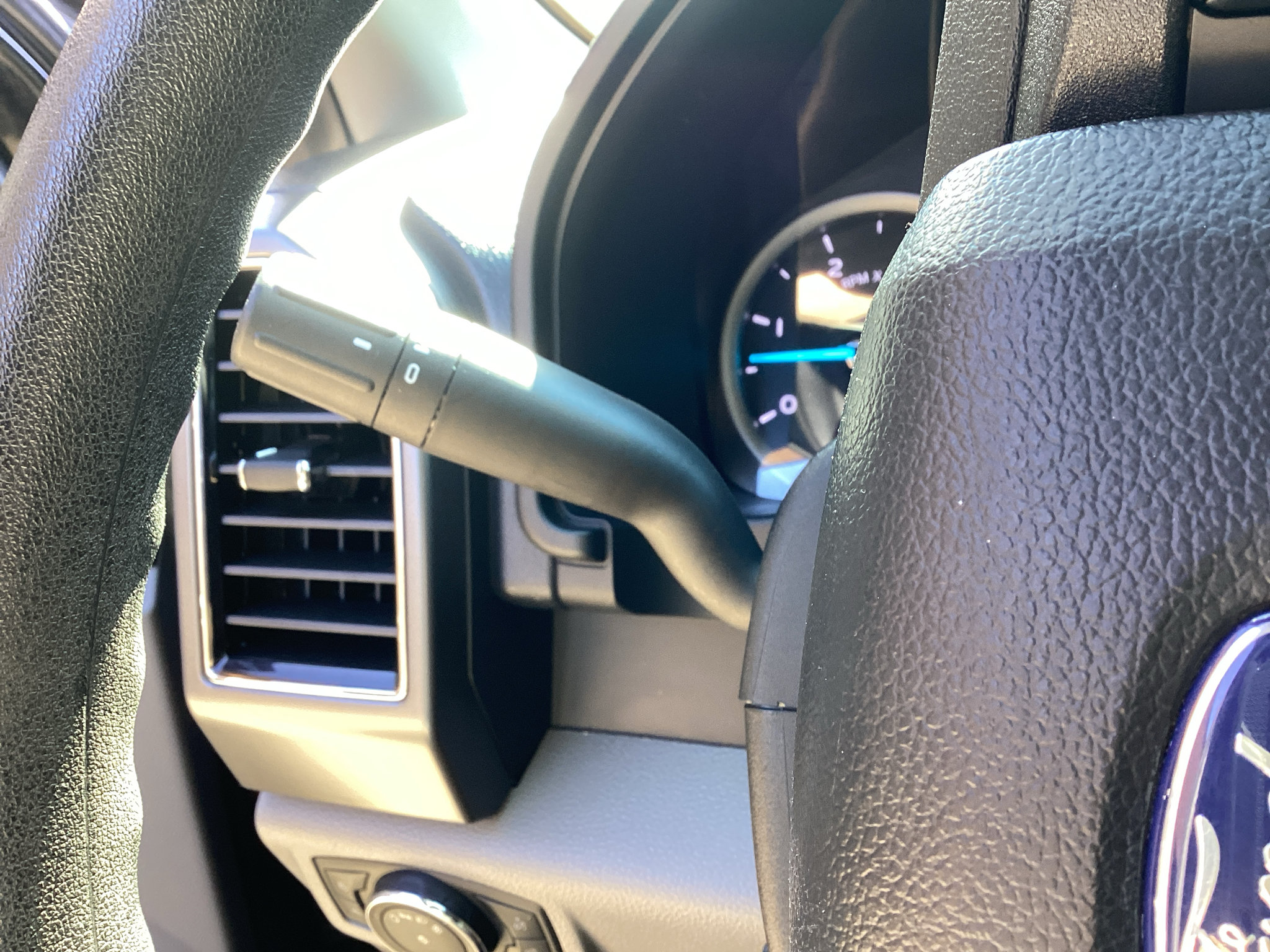 Used 2019 Ford F250 XLT w/ XLT Value Package AWD/4WD image 20