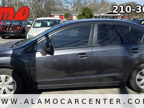 Used 2014 Subaru Impreza 2.0i image 2