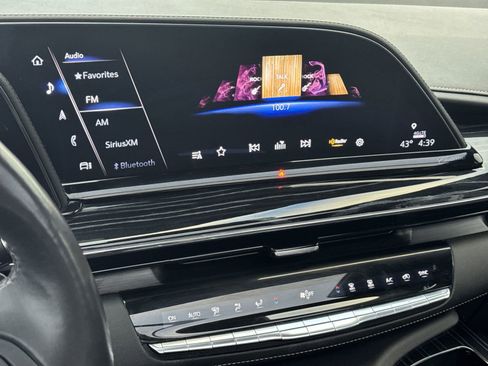 Used 2022 Cadillac Escalade Sport image 22