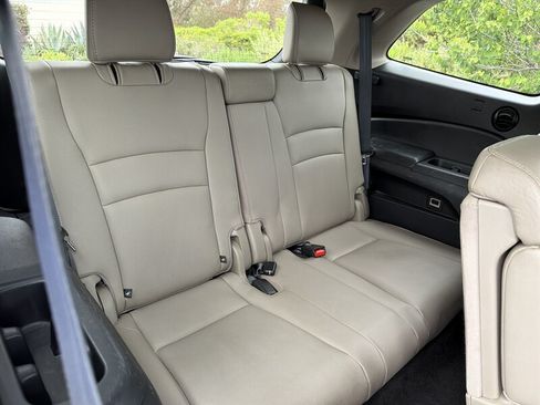 Used 2016 Honda Pilot EX-L image 18
