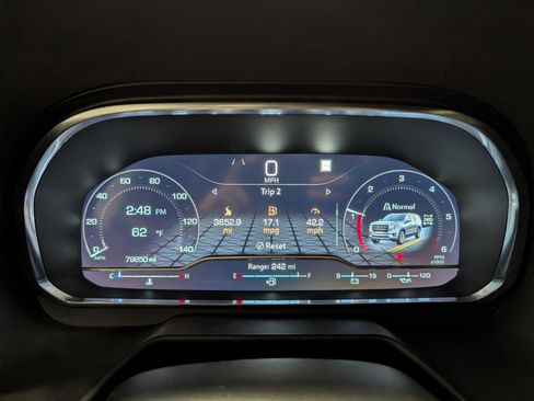 Used 2022 GMC Yukon SLT w/ SLT Premium Package image 21