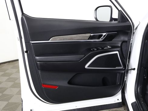 Used 2021 Kia Telluride EX image 26