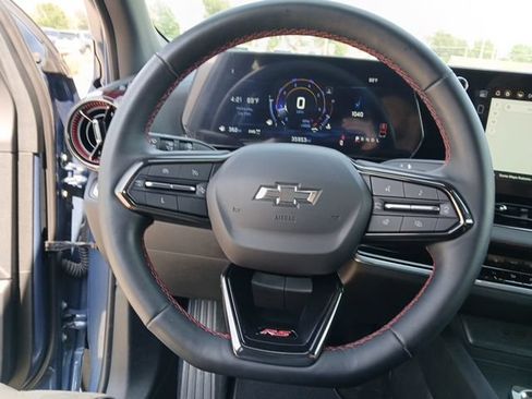 Certified 2025 Chevrolet Equinox RS w/ Safety and Technology Package AWD/4WD image 14