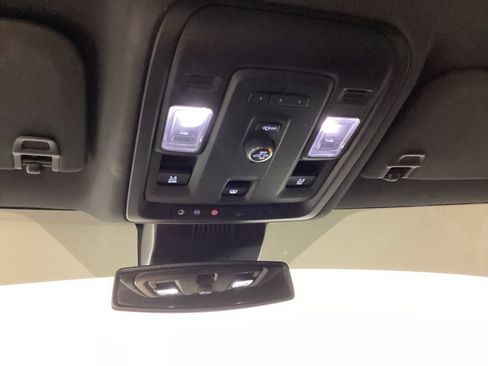 Used 2024 Chevrolet Tahoe Z71 AWD/4WD image 17