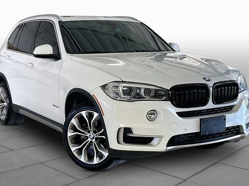 Used 2018 BMW X5 xDrive35i w/ Driving Assistance Package AWD/4WD image 2