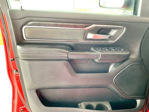 Used 2019 RAM 1500 Big Horn AWD/4WD image 15