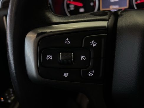 Used 2021 Chevrolet Tahoe Premier AWD/4WD image 46