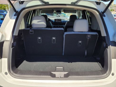 Certified 2023 Honda Pilot EX-L image 10