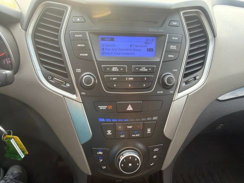 Used 2014 Hyundai Santa Fe Sport AWD/4WD image 15