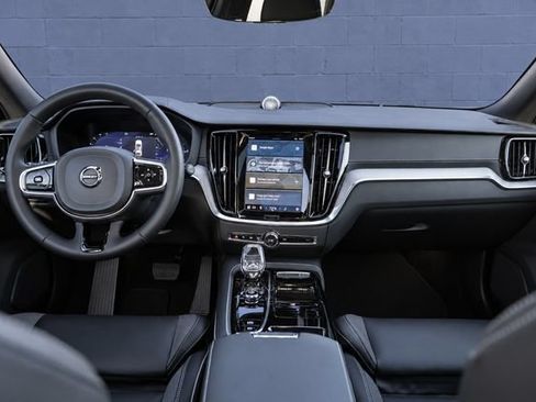 Used 2023 Volvo V60 T8 Polestar AWD/4WD image 9