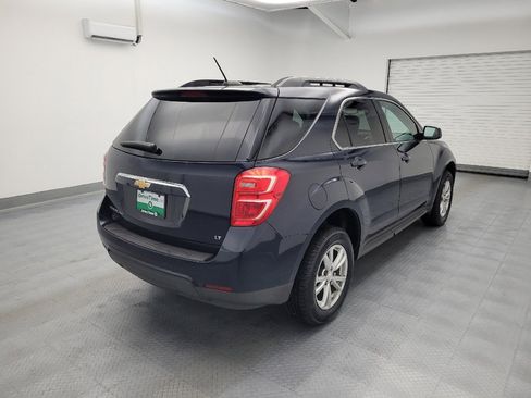 Used 2017 Chevrolet Equinox LT w/ Convenience Package AWD/4WD image 9