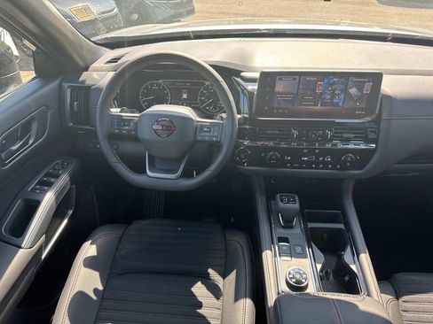 New 2026 Nissan Pathfinder Rock Creek AWD/4WD image 19