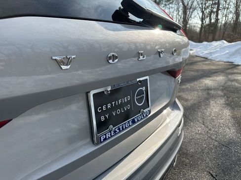 Certified 2025 Volvo XC60 B5 Plus image 37