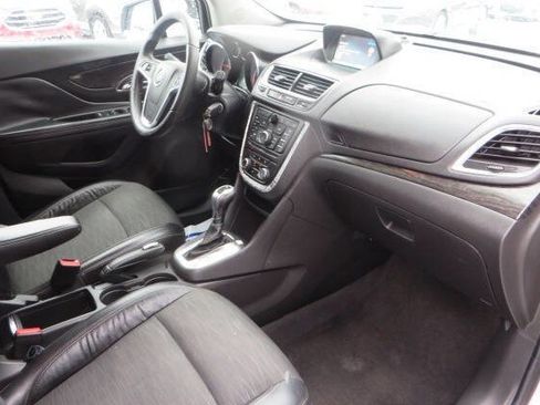 Used 2016 Buick Encore FWD image 37