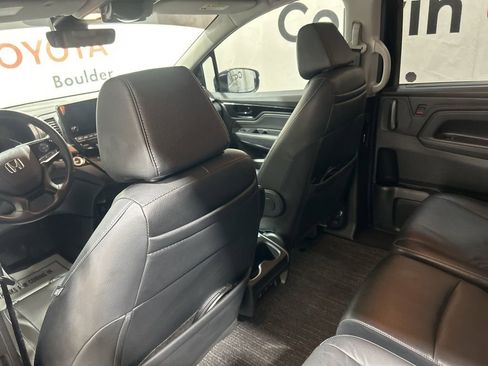 Used 2022 Honda Odyssey Touring image 25