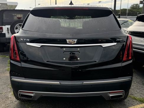 Used 2021 Cadillac XT5 Premium Luxury FWD image 6