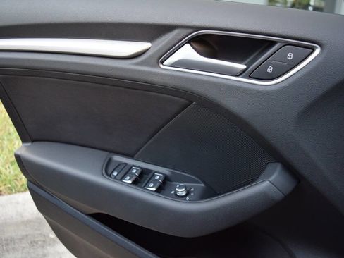 Used 2016 Audi A3 e-tron Premium image 71