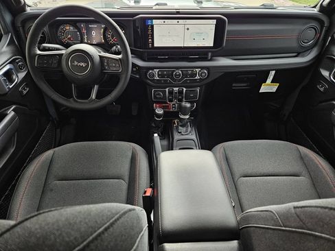 New 2026 Jeep Wrangler Unlimited Rubicon AWD/4WD image 9