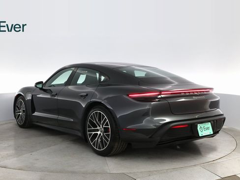 Used 2021 Porsche Taycan 4S image 14