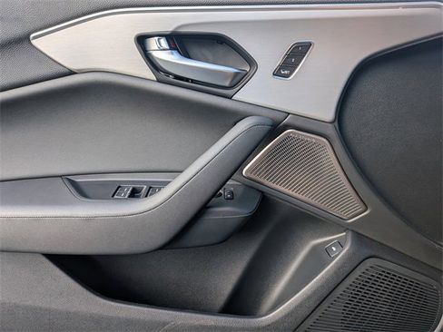 Certified 2025 Acura TLX w/ Technology Package image 27