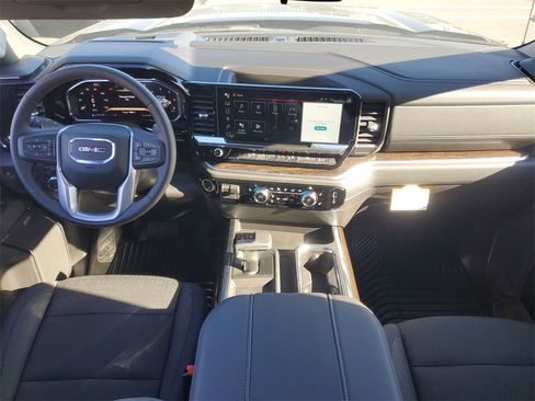 New 2026 GMC Sierra 1500 Elevation w/ Preferred Package image 8