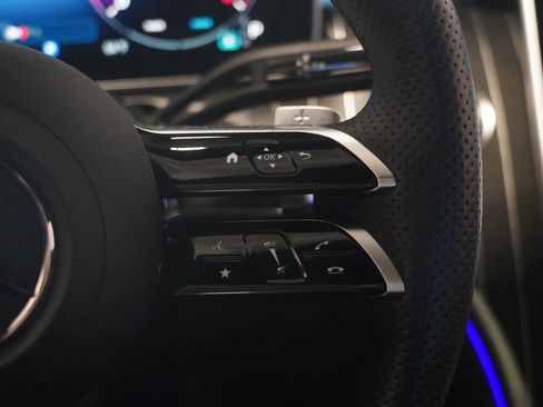 Certified 2026 Mercedes-Benz CLE 300 CLE 300 image 18