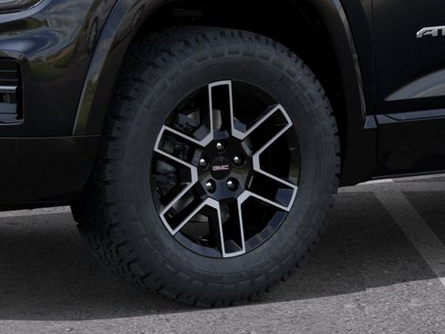 New 2026 GMC Terrain AT4 w/ Technology Package II AWD/4WD image 9