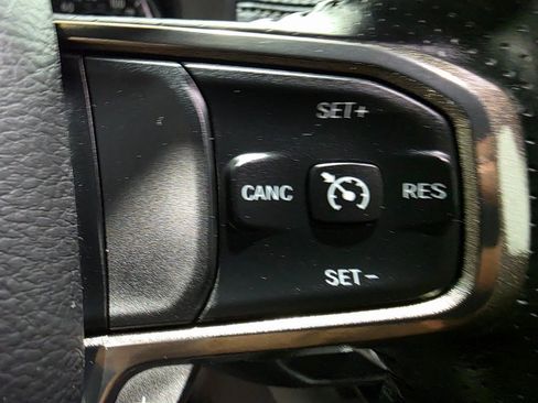 Used 2019 RAM 1500 Sport w/ Level 2 Equipment Group image 6