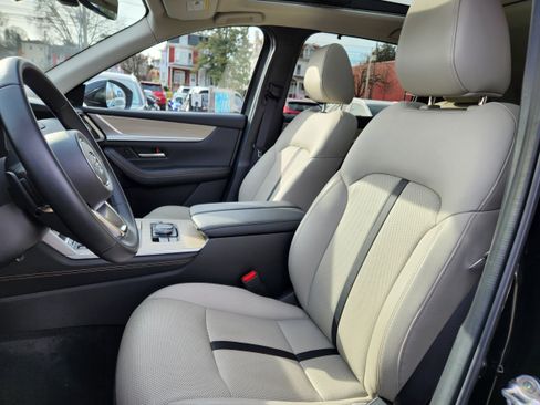 Certified 2024 MAZDA CX-90 Plug-In Hybrid w/ Premium Pkg image 10