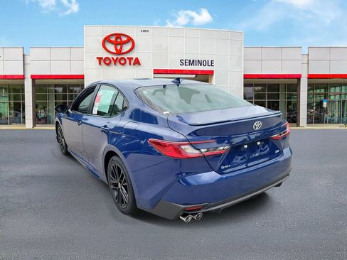Used 2026 Toyota Camry SE FWD image 4