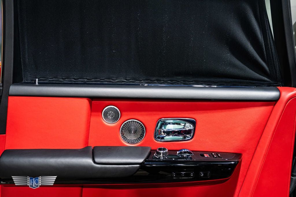 Used 2020 Rolls-Royce Phantom Extended Wheelbase RWD image 30