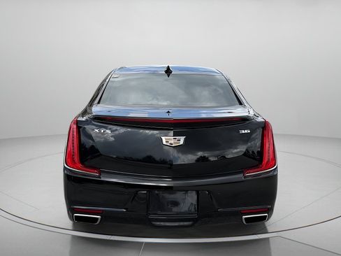 Used 2018 Cadillac XTS Luxury FWD image 4