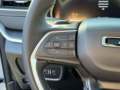 New 2025 Jeep Grand Cherokee Laredo X w/ Luxury Tech Group I image 26